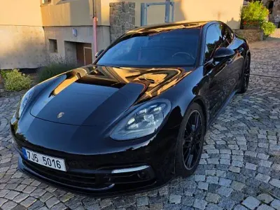 Gebraucht Porsche Panamera 4S Sport 441 PS (324 kW) 2018 Schwarz Kleinwagen