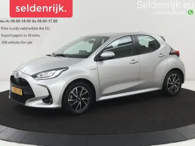 Gebraucht Toyota Yaris 116 PS (85 kW) 2021 Grau Kleinwagen