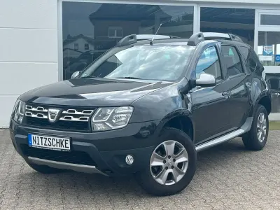 Używany Dacia Duster Prestige 125 KM (91 kW) 2015 Czarny SUV