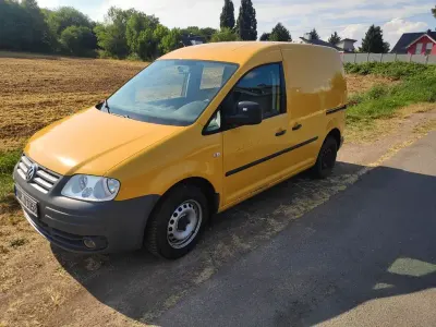 Gebraucht VW Caddy Life 69 PS (50 kW) 2010 Gelb Van / Kleinbus