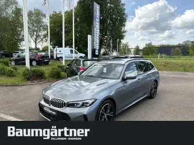 Gebraucht BMW 330 M Sport 245 PS (180 kW) 2025 Skyscraper grau metallic Kombi