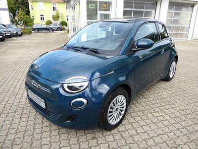 Grün Gebraucht 2023 Fiat 500e Kleinwagen | 16.990 € (Fairer Preis)