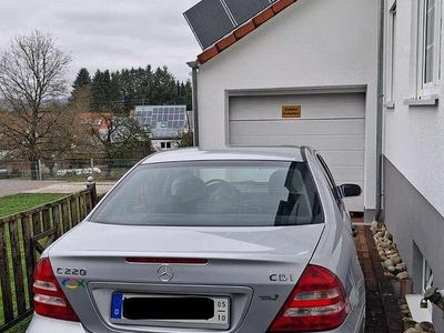 Silber Gebraucht 2006 Mercedes C220 Elegance Limousine | 7.250 € (Teuer)