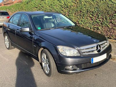 Grau Gebraucht 2010 Mercedes C200 Avantgarde Limousine | 7.000 € (Guter Preis)