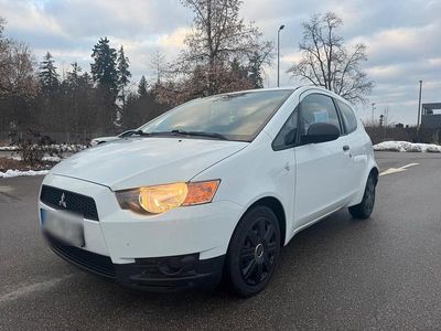 Weiß Gebraucht 2010 Mitsubishi Colt Kleinwagen | 2.900 € (Etwas zu teuer)