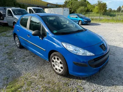 Gebraucht Peugeot 207 Filou 73 PS (53 kW) 2006 Blau Limousine