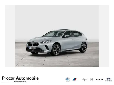 Neu BMW 120 M Sport 156 PS (114 kW) 2026 Grau Kleinwagen