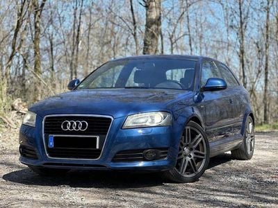 Second-hand Audi A3 S-Line 200 CP (147 kW) 2008 Albastru Hatchback