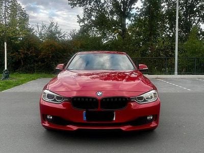 Gebraucht BMW 328 245 PS (180 kW) 2012 Rot Limousine