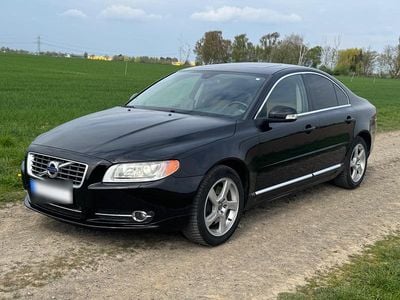 Second-hand Volvo S80 Inscription 205 CP (150 kW) 2010 Negru Berlinǎ