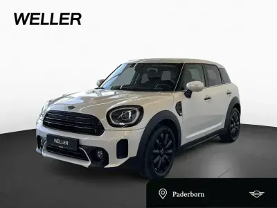 Gebraucht Mini Cooper Countryman Classic 136 PS (100 kW) 2023 Nanuq white (weiß) SUV