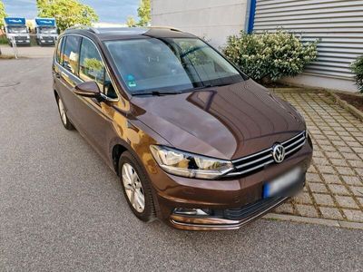 gebraucht VW Touran 1.4 TSI DSG Highline ACC Navi Keyless