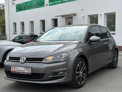 Gebraucht VW Golf VII Highline 140 PS (102 kW) 2013 Grau Limousine
