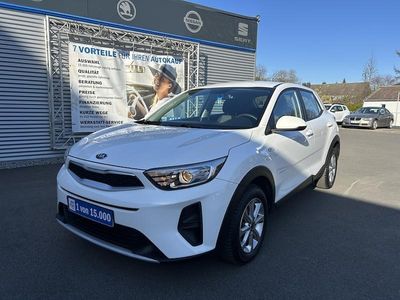 Gebraucht Kia Stonic Edition 7 84 PS (61 kW) 2021 Weiß SUV