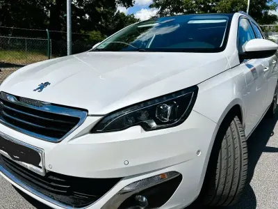 Gebraucht Peugeot 308 SW Allure 156 PS (114 kW) 2014 Weiß Kombi