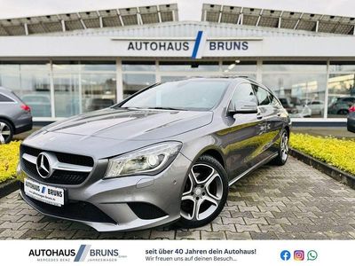 Gebraucht Mercedes CLA180 Shooting Brake Urban 122 PS (89 kW) 2016 Mountaingrau (metallic) Kombi