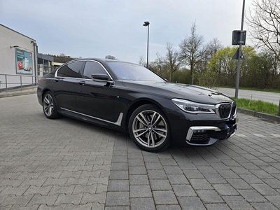 BMW 750