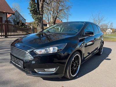 Second-hand Ford Focus Titanium 150 CP (110 kW) 2016 Negru Break
