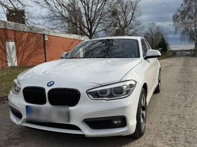 Gebraucht BMW 120 Urban Line 184 PS (135 kW) 2016 Weiß Kleinwagen