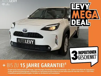 Gebraucht Toyota Yaris Cross Comfort 116 PS (85 kW) 2022 Weiß SUV