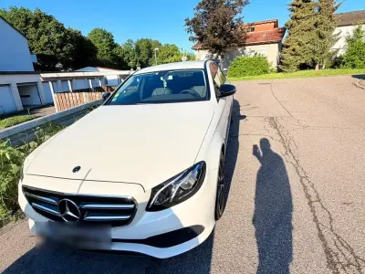 Gebraucht Mercedes 200 Avantgarde 191 PS (140 kW) 2017 Weiß Limousine