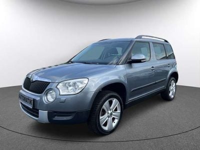 Grau Gebraucht 2010 Skoda Yeti Plus Edition SUV | 10.950 € (Etwas zu teuer)
