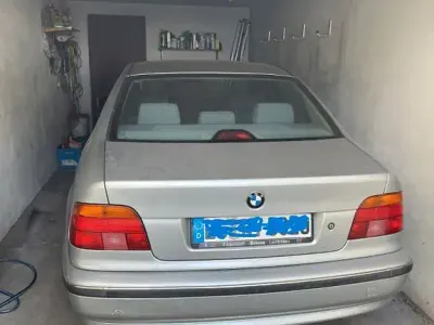 Gebraucht BMW 528 193 PS (141 kW) 1998 Silber Limousine