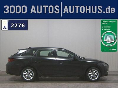 Usado Seat Leon Style 150 HP (110 kW) 2022 Preto Sedan