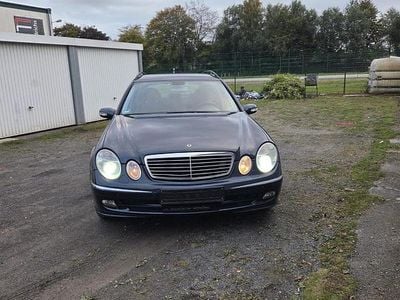 Mercedes E220