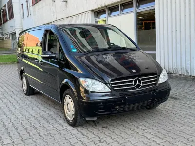 Gebraucht Mercedes Viano 150 PS (110 kW) 2009 Schwarz Van / Kleinbus