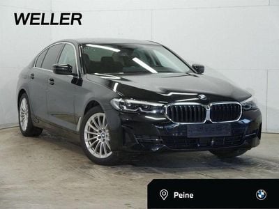 Black sapphire (schwarz) Gebraucht 2021 BMW 520 Sport Line Limousine | 30.950 € (Guter Preis)