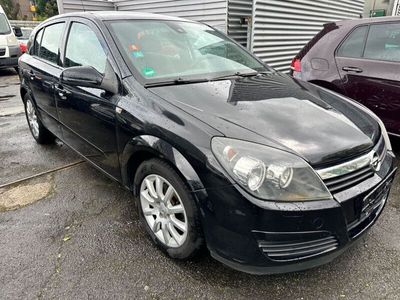 gebraucht Opel Astra Lim. Cosmo/Tüv 10/25/Allwetterreifen