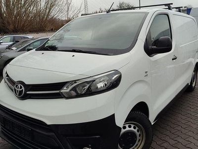 Gebraucht Toyota Proace Comfort 95 PS (69 kW) 2017 Weiß Van / Kleinbus