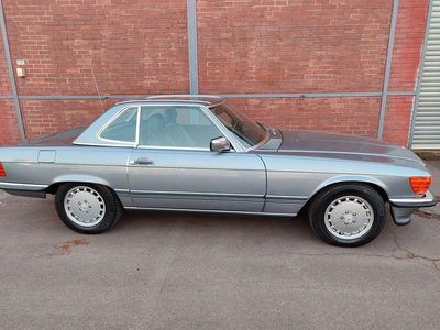 Usata Mercedes SL300 179 CV (131 kW) 1988 Grigio Cabrio