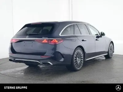 Gebraucht Mercedes E450 AMG 367 PS (269 kW) 2023 Lack nautikblau Kombi