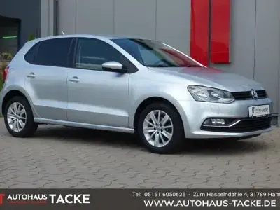 Gebraucht VW Polo Comfortline 75 PS (55 kW) 2014 Silber Limousine