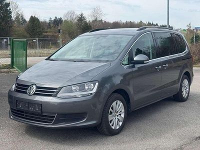 Second-hand VW Sharan 150 CP (110 kW) 2016 Gri Monovolum