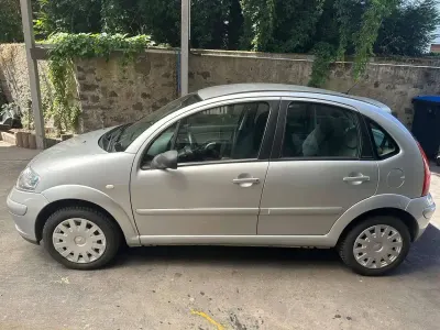 Gebraucht Citroën C3 Comfort 73 PS (53 kW) 2005 Limousine