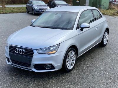 Gebraucht Audi A1 Ambition 105 PS (77 kW) 2011 Silber Kleinwagen
