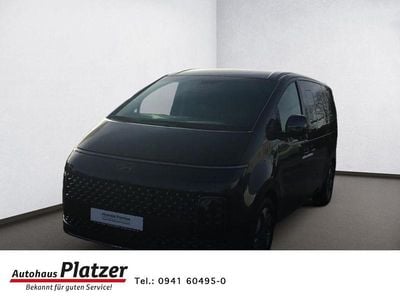 Gebraucht Hyundai Staria Signature 177 PS (130 kW) 2022 Grau Van / Kleinbus