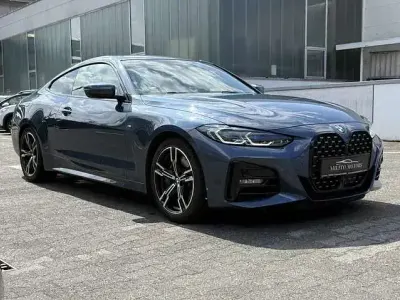 Używany BMW 430 M Sport 258 KM (189 kW) 2021 Niebieski Coupe