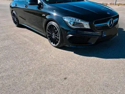Gebraucht Mercedes CLA45 AMG 381 PS (280 kW) 2016 Schwarz Coupé