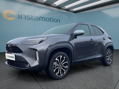 Gebraucht Toyota Yaris Cross 131 PS (96 kW) 2024 Grau SUV