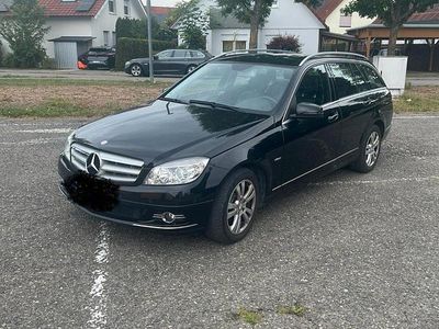 Gebraucht Mercedes C220 Avantgarde 170 PS (125 kW) 2010 Schwarz Kombi
