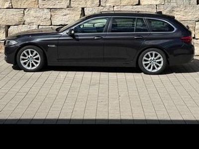 Gebraucht BMW 525 218 PS (160 kW) 2014 Grau Kombi