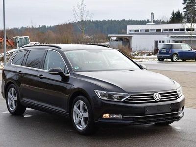 Schwarz Gebraucht 2016 VW Passat Comfortline Kombi | 15.990 € (Etwas zu teuer)