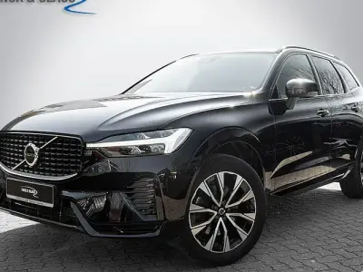 Używany Volvo XC60 Plus 197 KM (144 kW) 2022 Czarny SUV