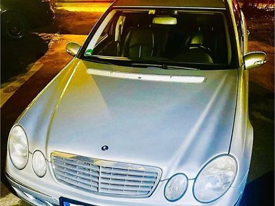 Gebraucht Mercedes E280 Elegance 190 PS (139 kW) 2006 Silber Kombi