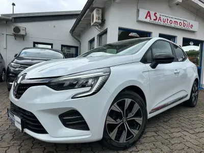 Gebraucht Renault Clio V 91 PS (66 kW) 2023 Gletscherweiss Limousine