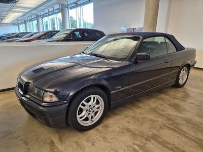 BMW 320 Cabriolet